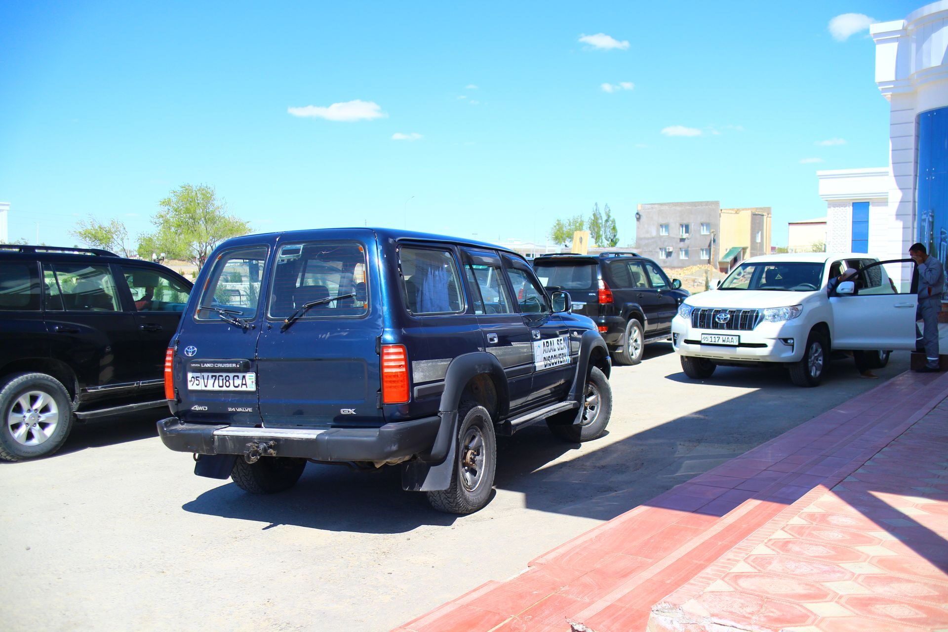 Туры на Арал в Джипах